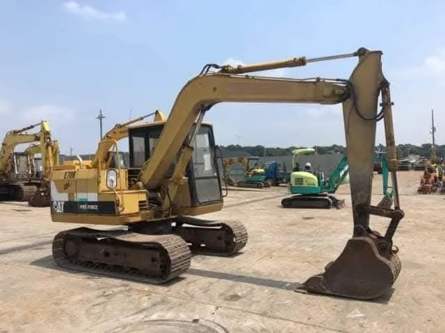 Caterpillar E70B Excavator for Sale | Used Excavator from Japan | ARK TRADING LLC 4